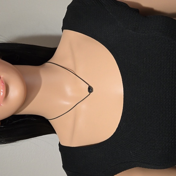 Kendra Scott Black/White Pendant Necklace - Picture 6 of 8